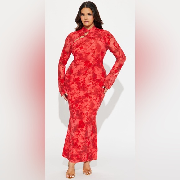 Dresses & Skirts - Chic Long Sleeve Red Floral Dress- NWT